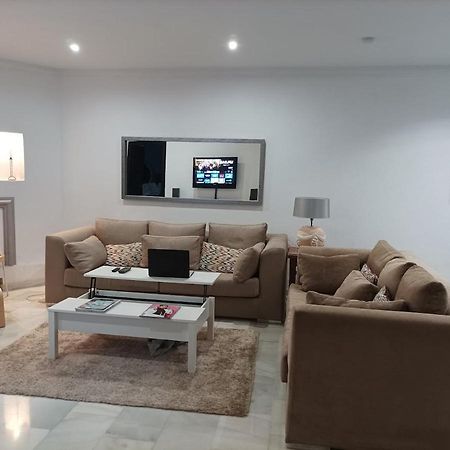 Large 2 Bed Apt Puerto Banus Marina Private Parking Apartment Марбеля Екстериор снимка