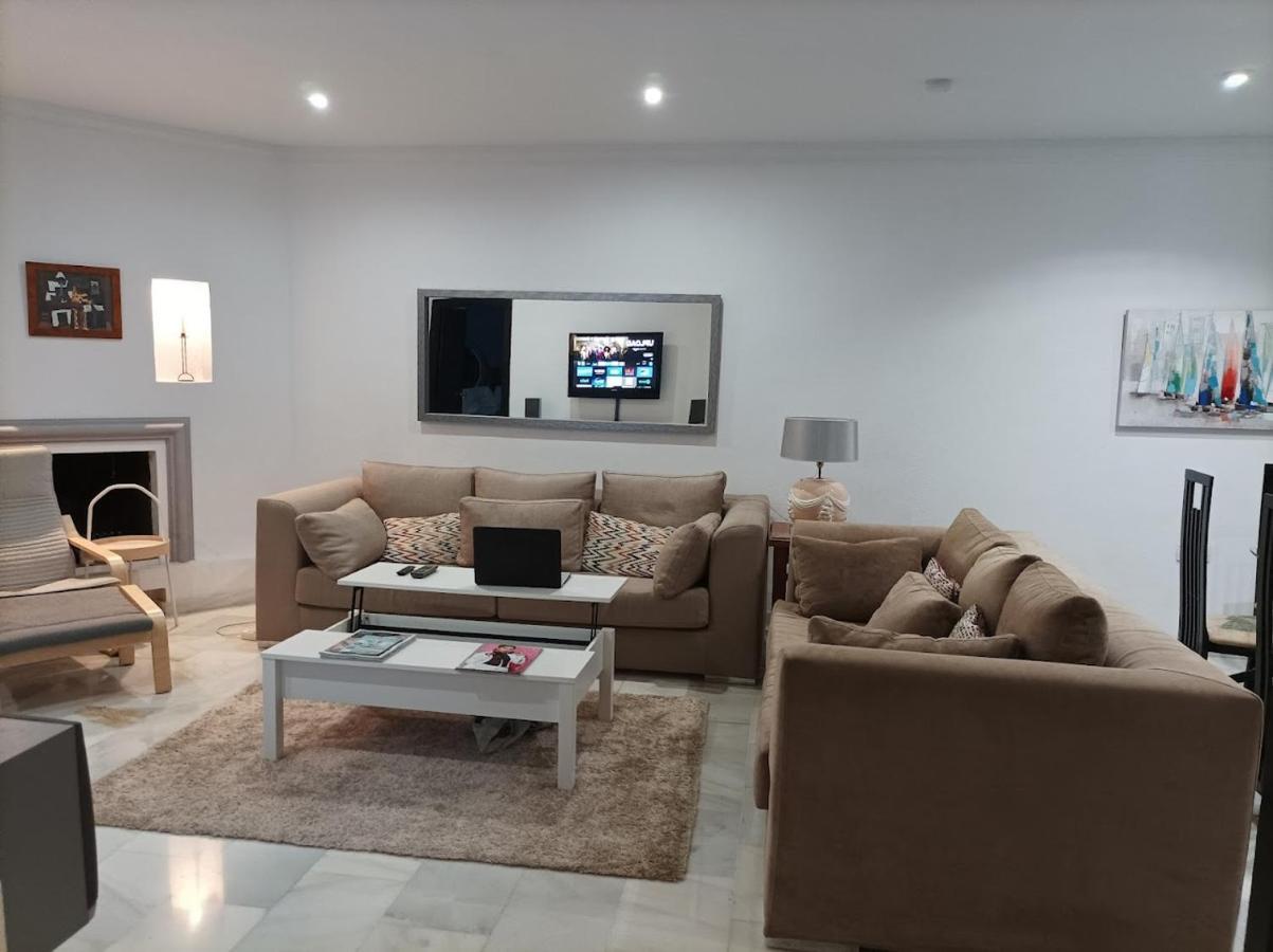 Large 2 Bed Apt Puerto Banus Marina Private Parking Apartment Марбеля Екстериор снимка